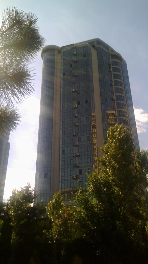 Dolphin Apartment Odessa Luaran gambar